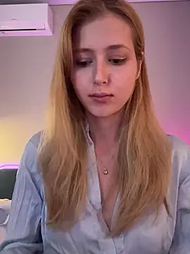 LunaRase live cam on StripChat