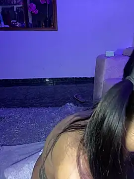 Violeth_00 webcam