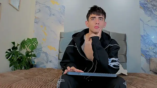 demian_hot99 webcam