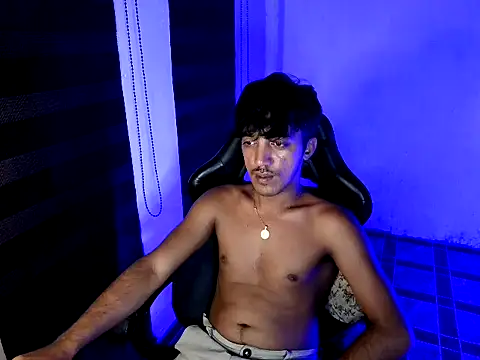 Spicy_RowyCam webcam
