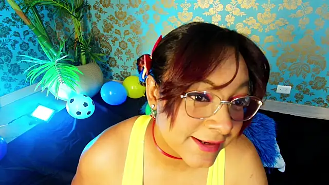 alexa_cruz__ webcam