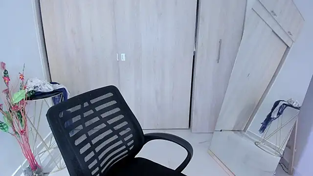 Adele_Sweett webcam