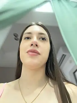 boomfoxy (F young) - Take OFF panties and spank ASS6️⃣7️⃣❤️