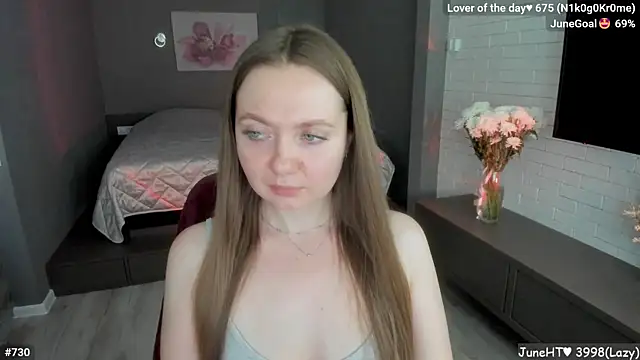 LizaGost live cam on StripChat