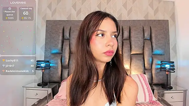 AriRose webcam