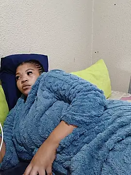 FreakyAngel3X webcam