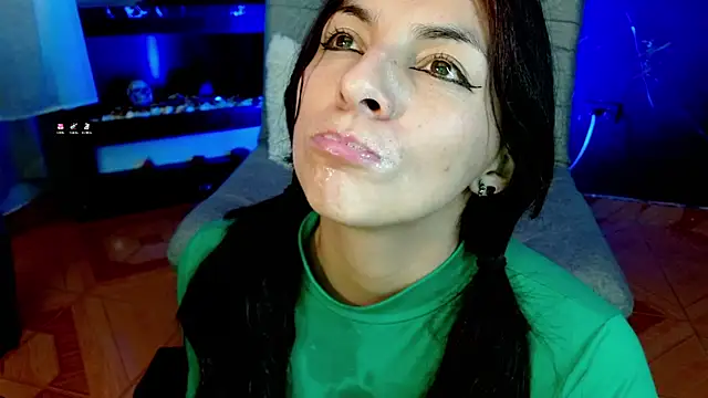 julieth_sex1 live cam on StripChat