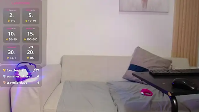 queen_adhara webcam