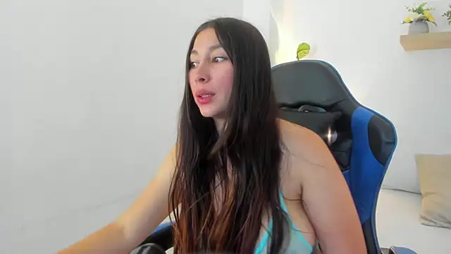 bella_99_ webcam
