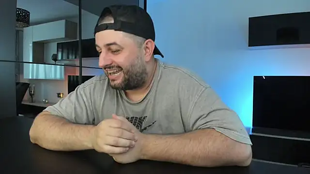 DravenPeak live cam on StripChat