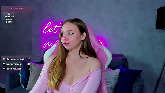 Vanessa_Williamsonn live cam on StripChat