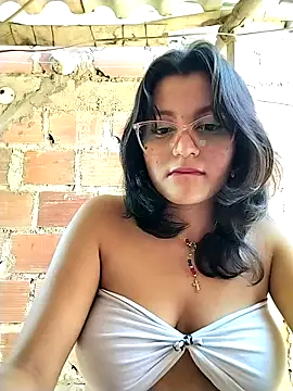 sienna_elara webcam