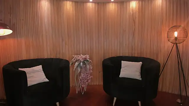 MelissaMoore_ webcam