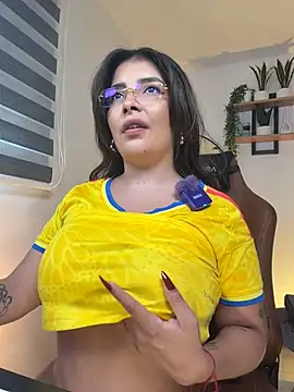 LisaMonroe_ webcam
