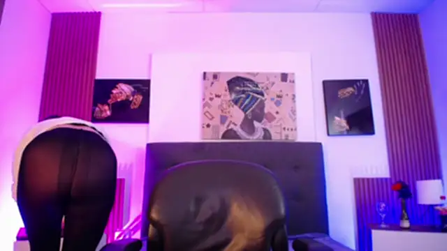 milfsecret69 webcam
