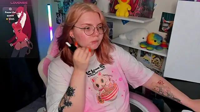 Alice_Kitagawa webcam