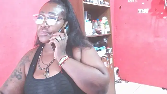 loretybig webcam