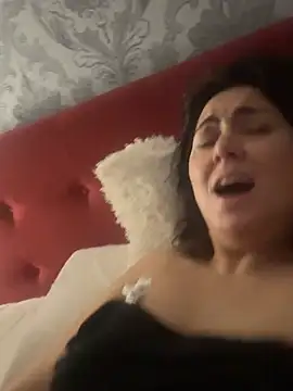 Emma_roqueen webcam