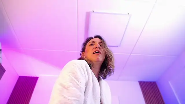 milfsecret69 webcam