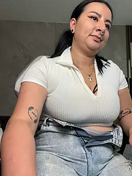 Abril_Luv webcam