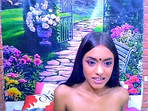 IndianPretty14u2Luv webcam