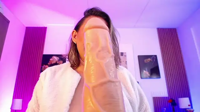 milfsecret69 webcam