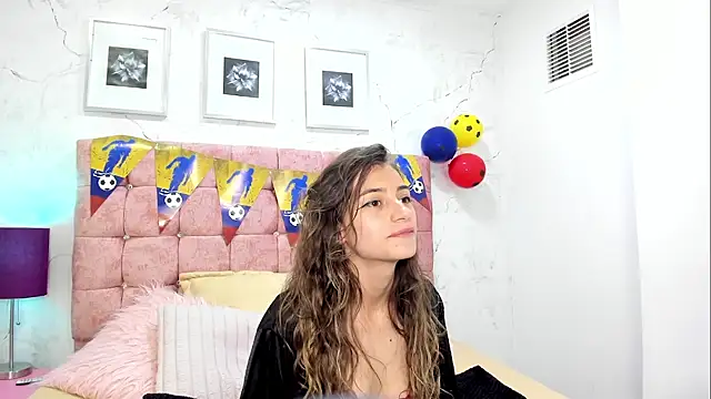 KatalinaLaurent webcam