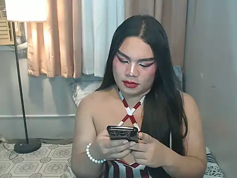 TSbrianaHugeCock webcam