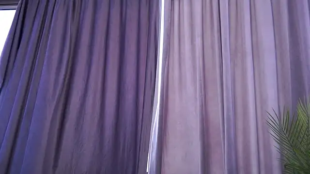 SelenneVoss webcam