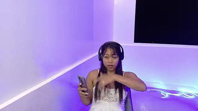 Juliet_official_pro webcam