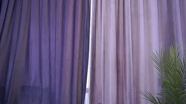 SelenneVoss webcam