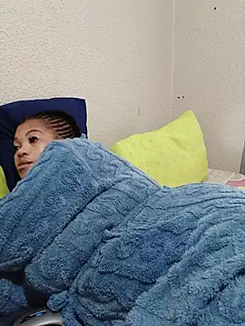FreakyAngel3X webcam