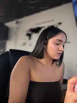 Isabella-Teen webcam
