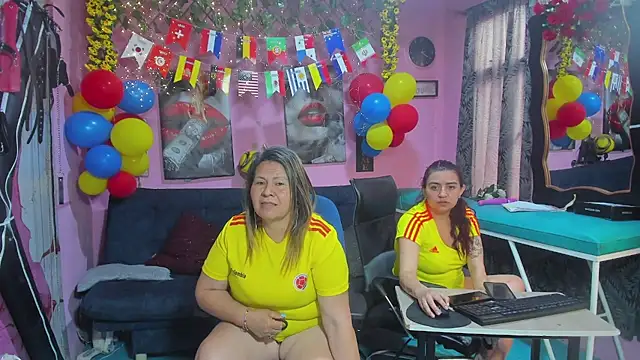 lesbiancuple webcam
