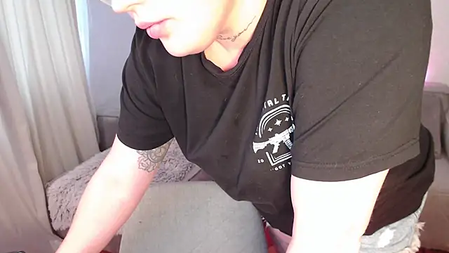 mrs_kitty69 webcam