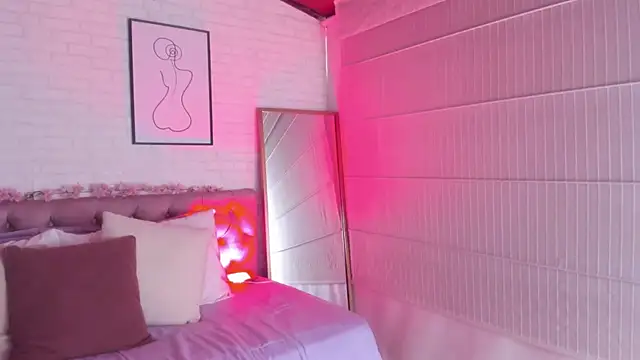 Regina_blum webcam