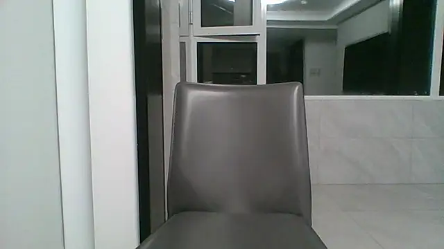 nole_china7 (Ask my age) - talk / fun / cum