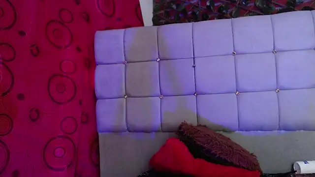 charlotte_brawn webcam