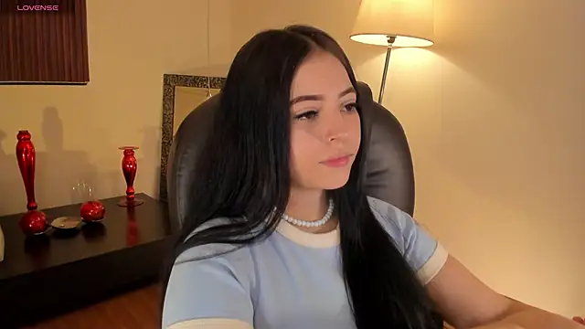 Maaiitee live cam on StripChat