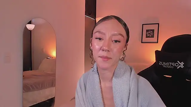 ChloeMoreti webcam