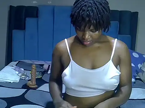 melanin_moon webcam