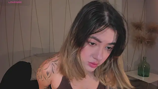 EveBensonX webcam