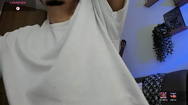 alejandro_stark webcam