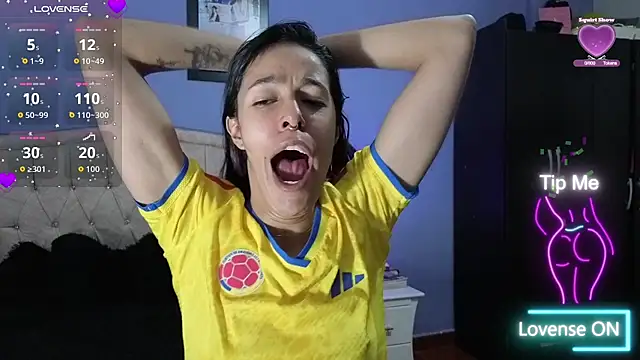stephania_t webcam