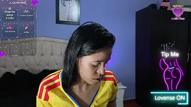 stephania_t webcam