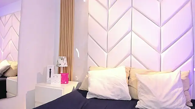 Samanta_Rave webcam