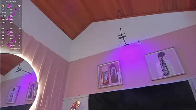 elodie_walker webcam
