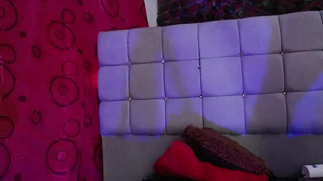 charlotte_brawn webcam