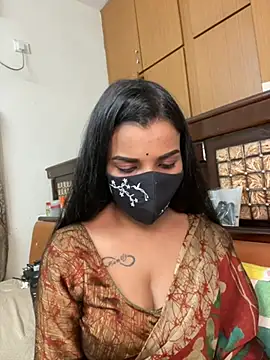 its_ur_flora live cam on StripChat