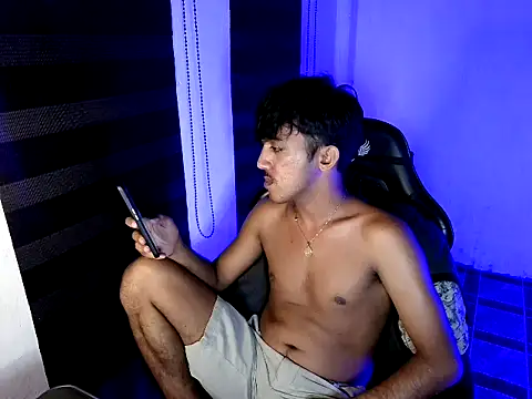 Spicy_RowyCam webcam